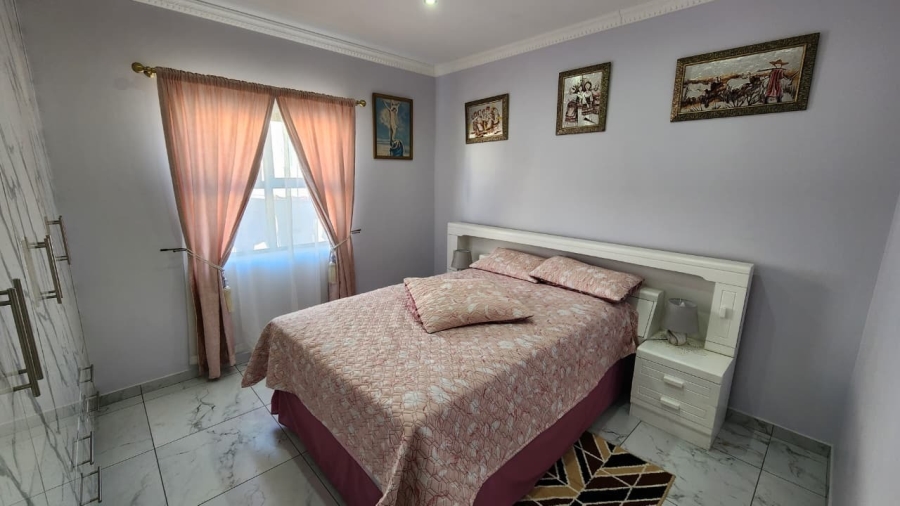 4 Bedroom Property for Sale in Country Club Western Cape